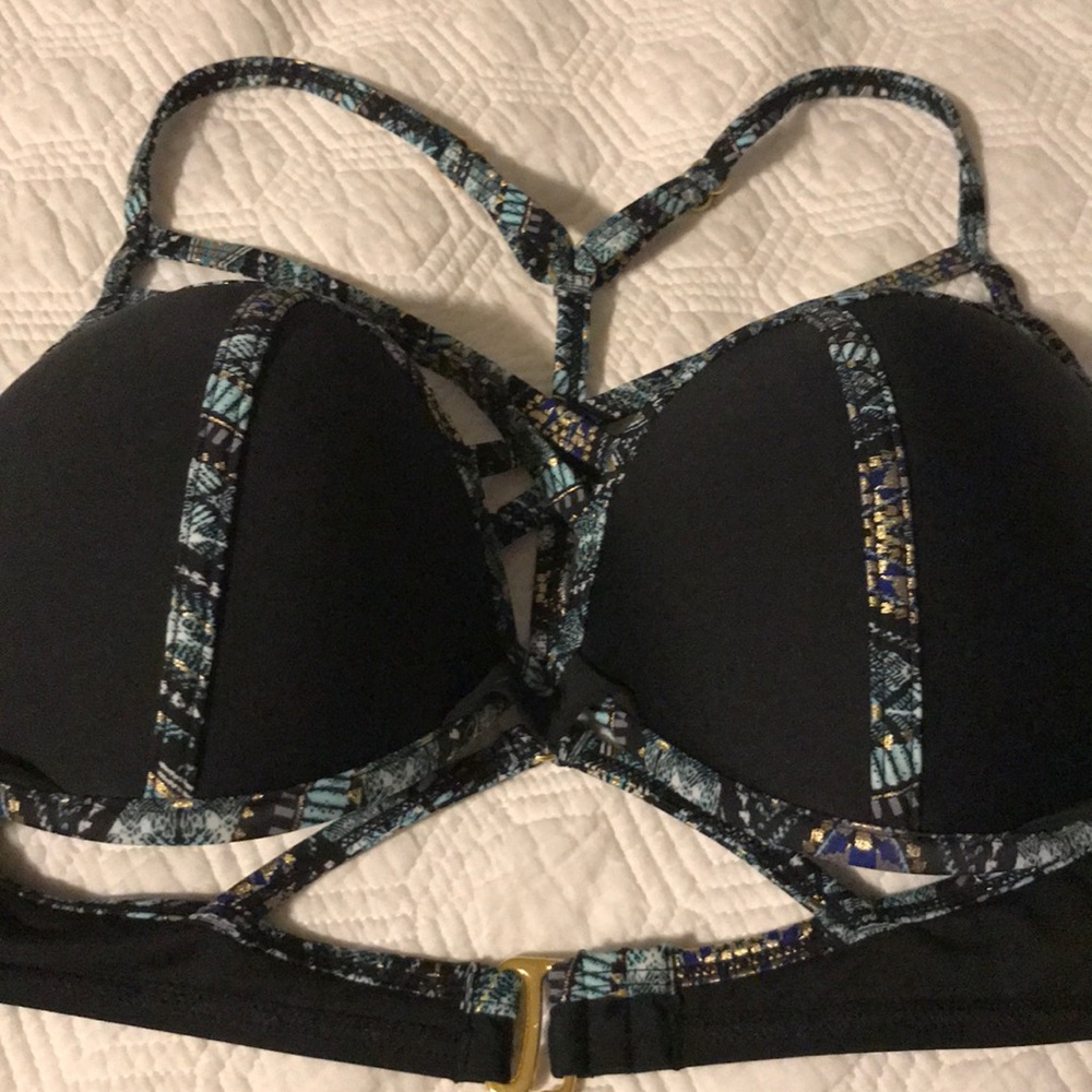 Bikini top